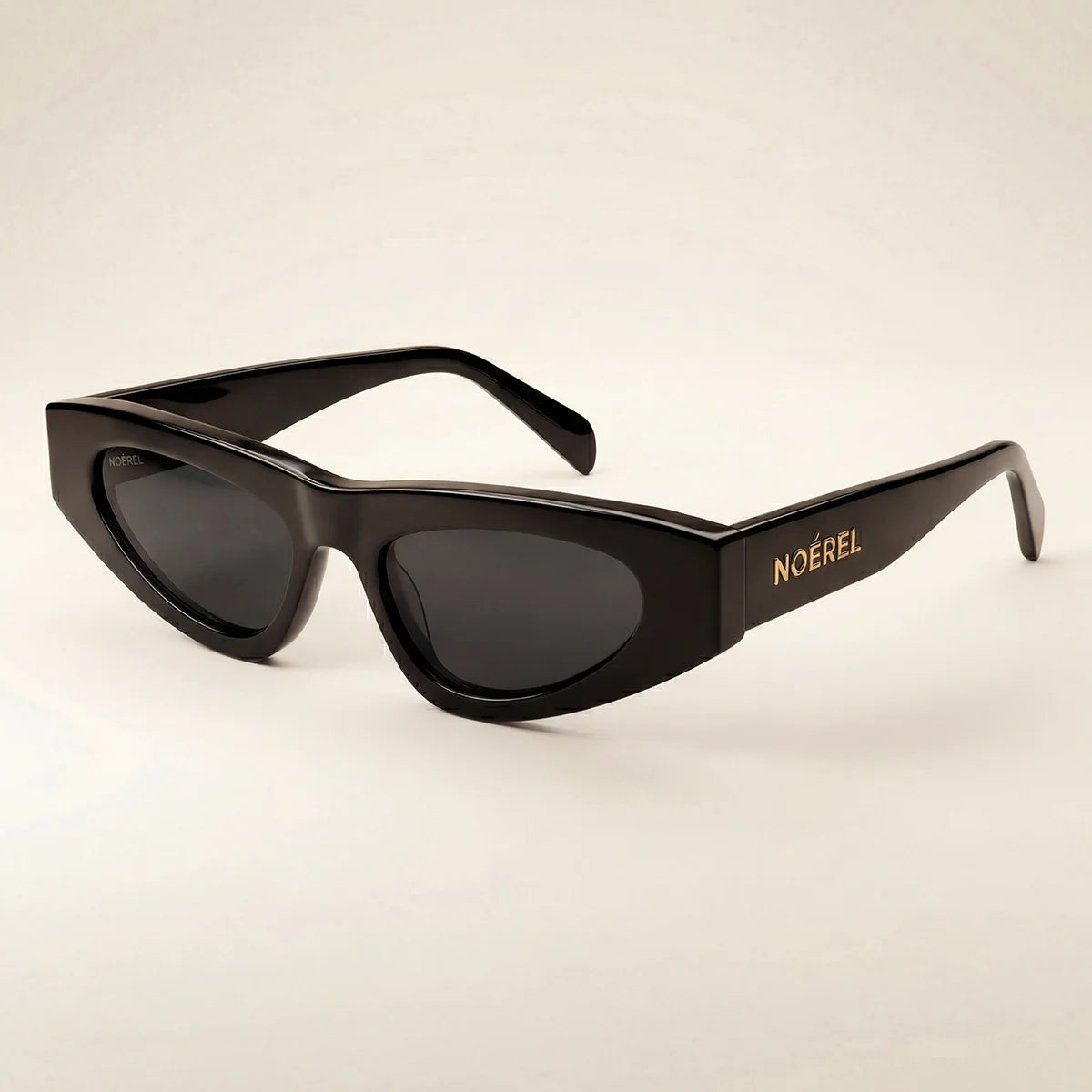 "OLIVIA" SUNGLASSES IN BLACK